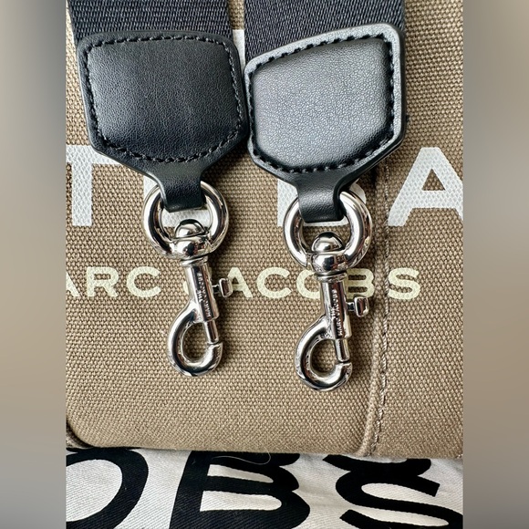 Marc Jacobs Small Traveller Canvas Tote Bag - Picture 14 of 16